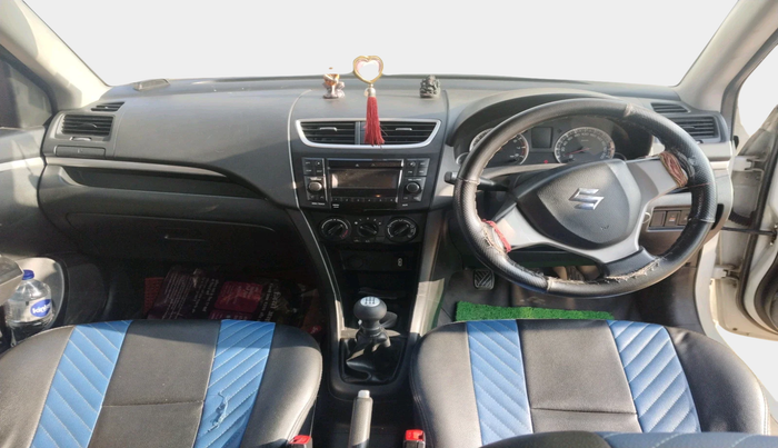 2016 Maruti Swift VXI, Petrol, Manual, 1,11,702 km, interior
