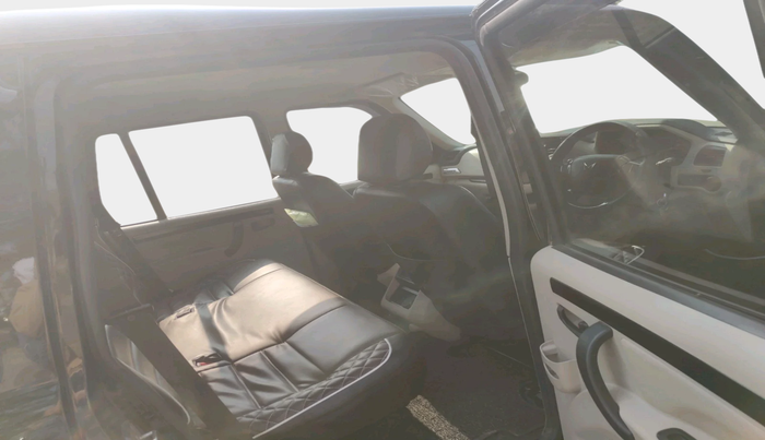 2024 Mahindra SCORPIO CLASSIC S 7STR, Diesel, Manual, 8,824 km, interior