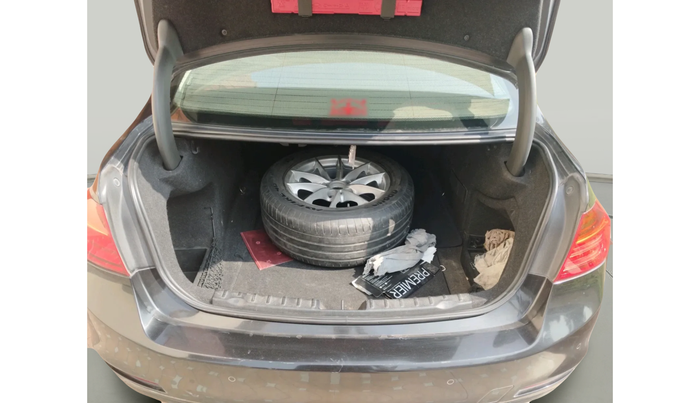 2012 BMW 3 Series 320d, Diesel, Automatic, 84,421 km, exterior