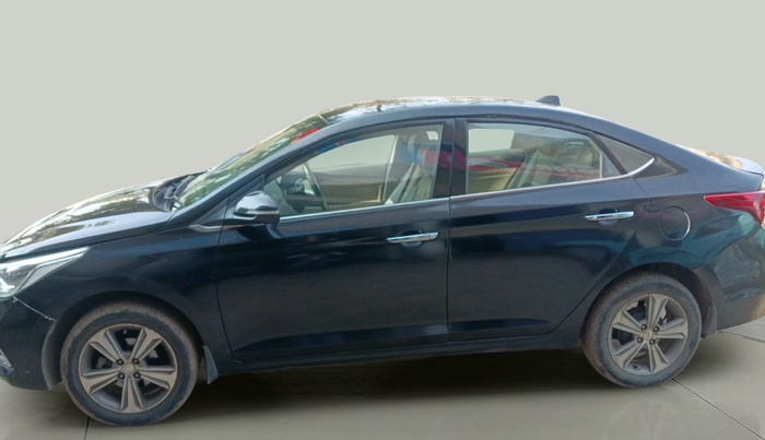 2017 Hyundai Verna 1.6 SX (O) CRDI MT, Diesel, Manual, 1,30,188 km, exterior