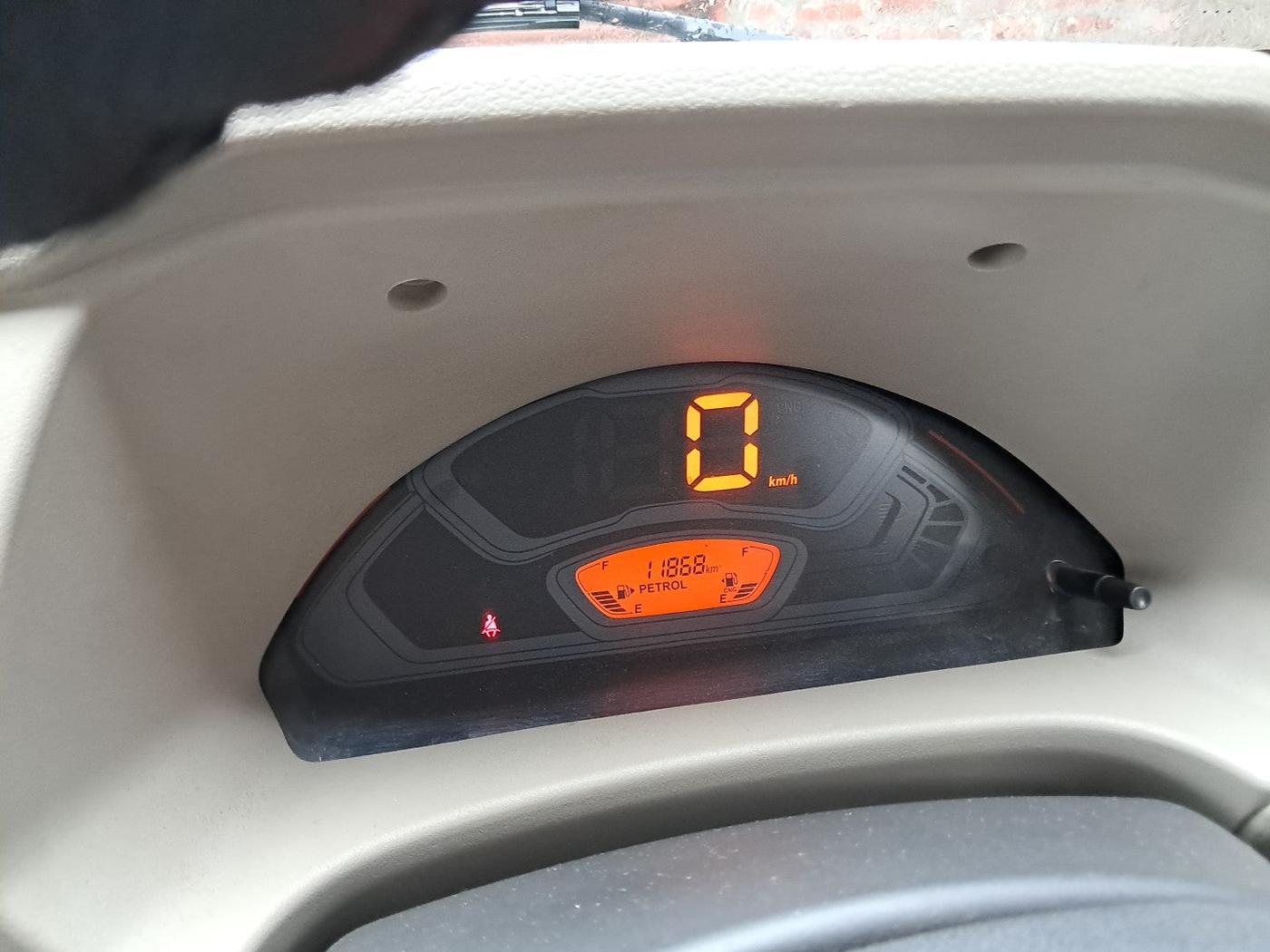 2024 Maruti Eeco 5 STR AC CNG, Petrol, Manual, 11,868 km, interior
