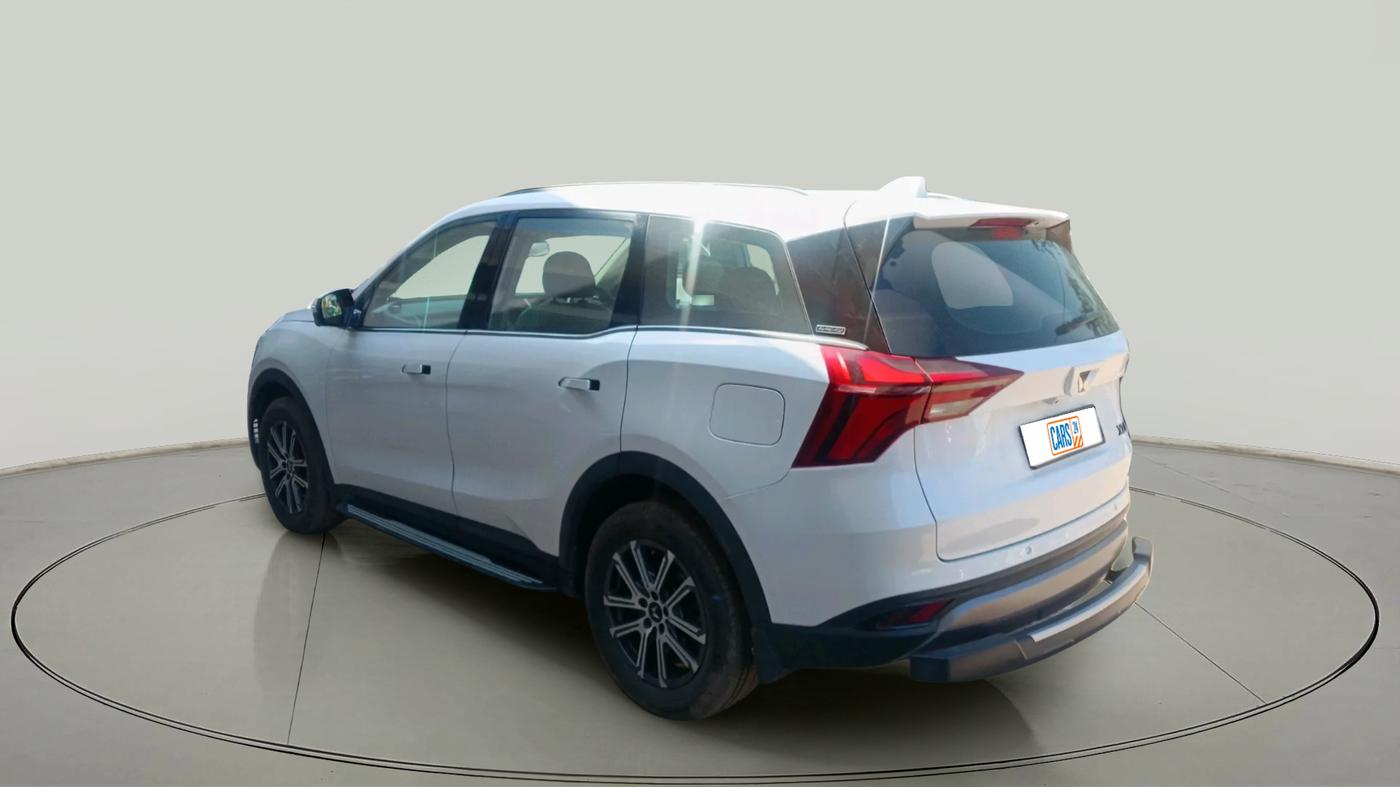 2024 Mahindra XUV700 AX 7 LUXURY D MT 7 STR, Diesel, Manual, 28,307 km, exterior