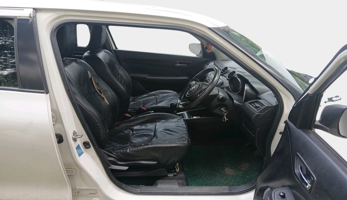 2018 Maruti Swift VXI, Petrol, Manual, 1,14,547 km, interior