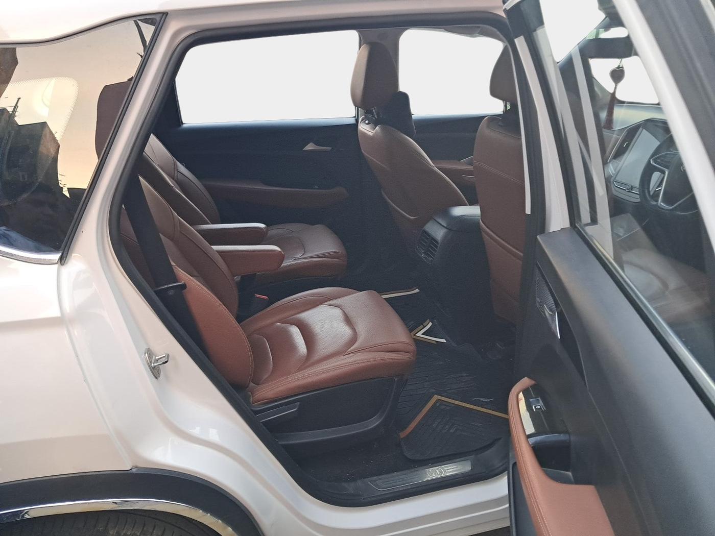 2021 MG HECTOR PLUS SHARP 2.0 DIESEL TURBO MT 6-STR, Diesel, Manual, 1,50,630 km, interior