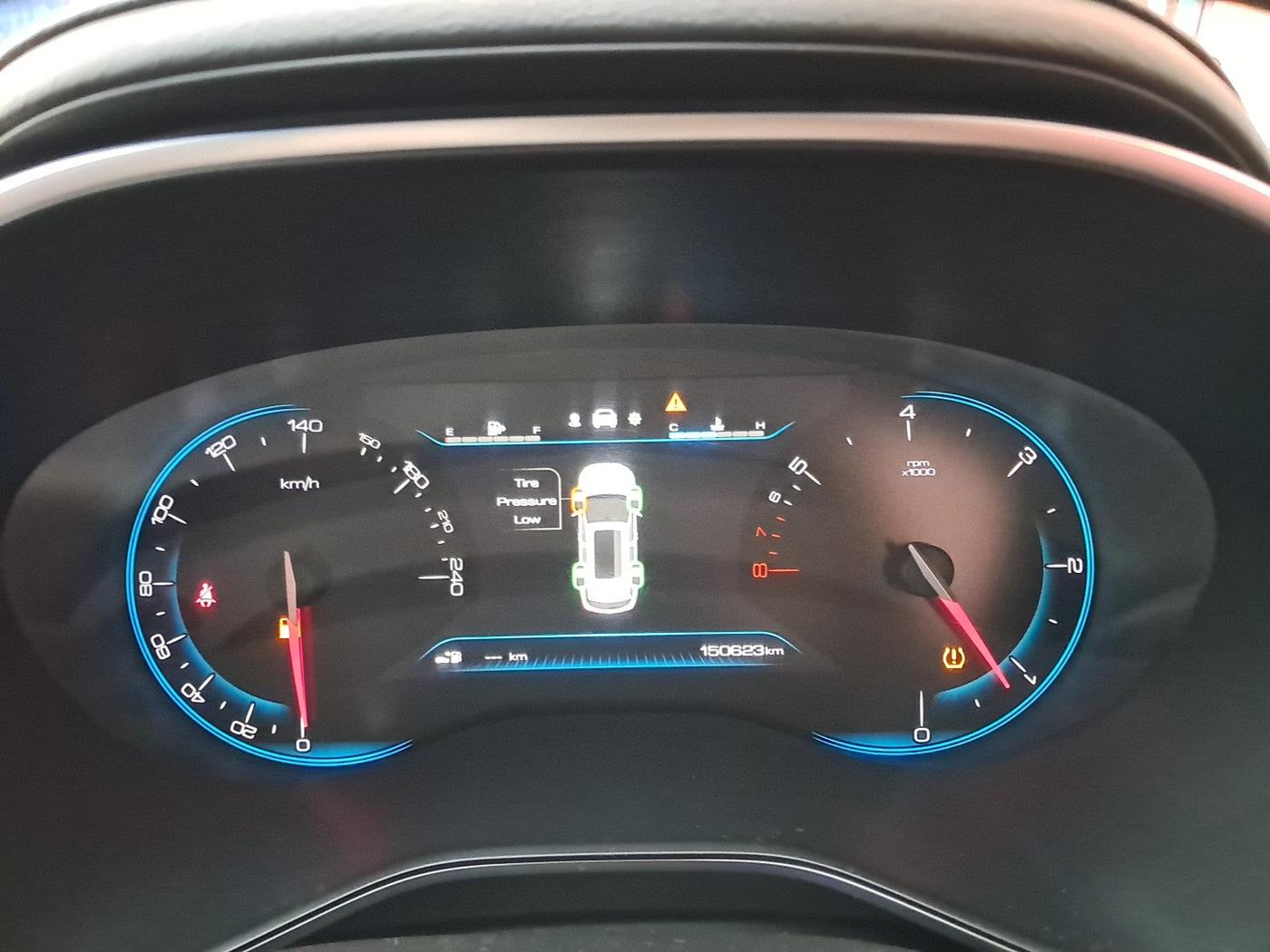 2021 MG HECTOR PLUS SHARP 2.0 DIESEL TURBO MT 6-STR, Diesel, Manual, 1,50,630 km, interior