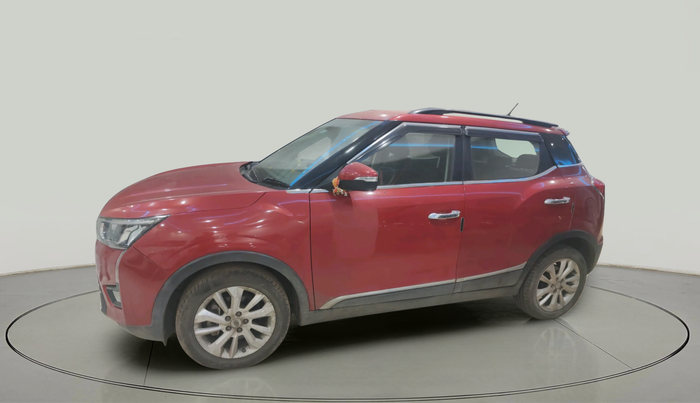 2020 Mahindra XUV300 W8 1.2 PETROL, Petrol, Manual, 15,619 km, exterior