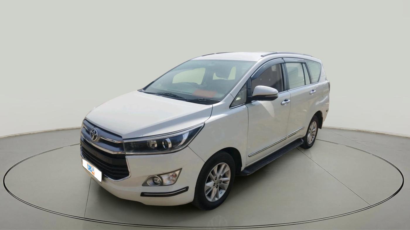 2020 Toyota Innova Crysta 2.4 VX 8 STR, Diesel, Manual, 1,38,155 km, exterior