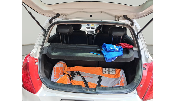 2017 Maruti Swift VXI, Petrol, Manual, 63,999 km, exterior