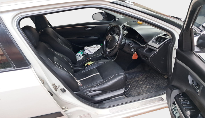 2017 Maruti Swift VXI, Petrol, Manual, 63,999 km, interior