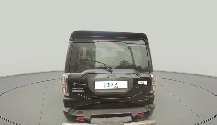 2017 Mahindra Scorpio S6 PLUS INTELLI-HYBRID, Diesel, Manual, 53,602 km, exterior