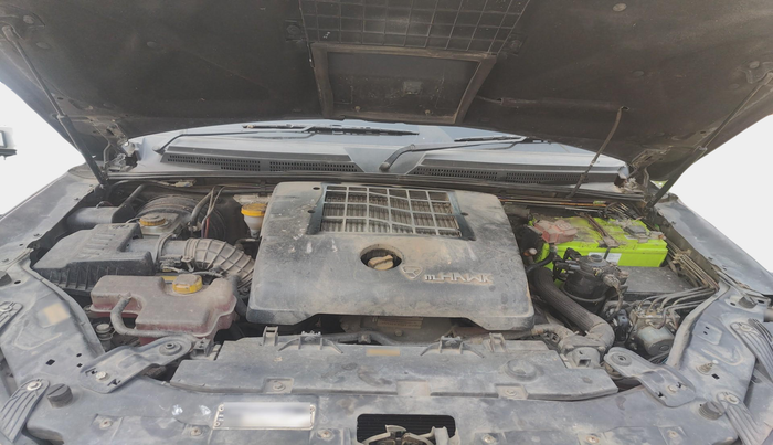 2017 Mahindra Scorpio S6 PLUS INTELLI-HYBRID, Diesel, Manual, 53,602 km, exterior