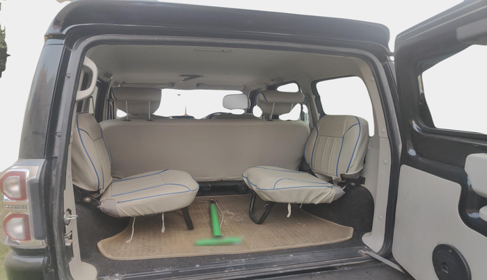 2017 Mahindra Scorpio S6 PLUS INTELLI-HYBRID, Diesel, Manual, 53,602 km, exterior