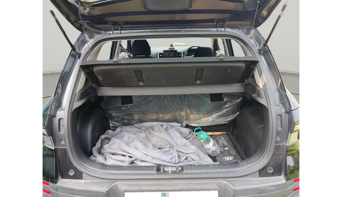 2023 Hyundai VENUE SX 1.2 PETROL, Petrol, Manual, 21,227 km, exterior