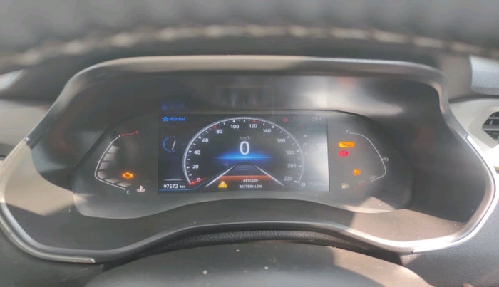 2021 Renault Kiger RXZ TURBO MT, Petrol, Manual, 97,572 km, interior