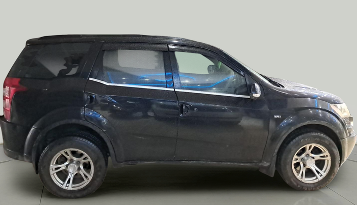 2013 Mahindra XUV500 W6, Diesel, Manual, 63,572 km, exterior