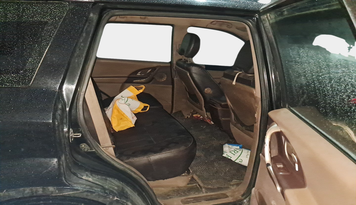 2013 Mahindra XUV500 W6, Diesel, Manual, 63,572 km, interior