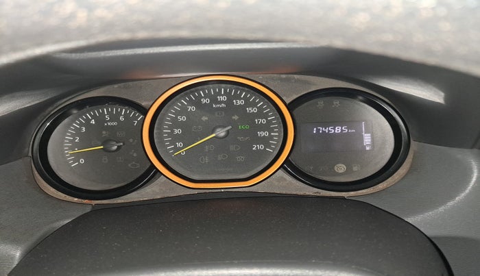 2015 Renault Duster 85 PS RXL DIESEL, Diesel, Manual, 1,74,585 km, interior