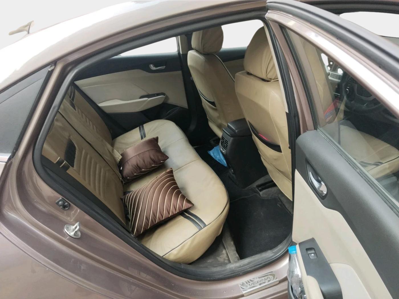 2019 Hyundai Verna 1.6 VTVT SX, Petrol, Manual, 17,633 km, interior
