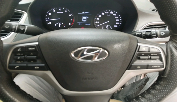 2019 Hyundai Verna 1.6 VTVT SX, Petrol, Manual, 17,633 km, interior