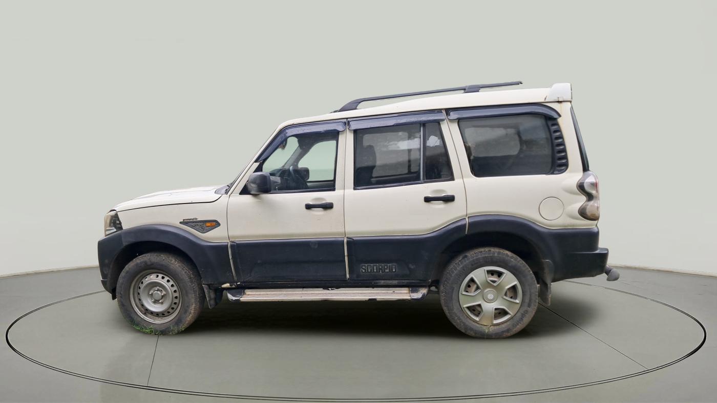 2015 Mahindra Scorpio S2, Diesel, Manual, 1,45,458 km, exterior