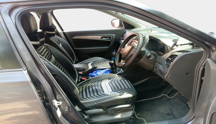 2016 Maruti Vitara Brezza ZDI, Diesel, Manual, 62,049 km, interior