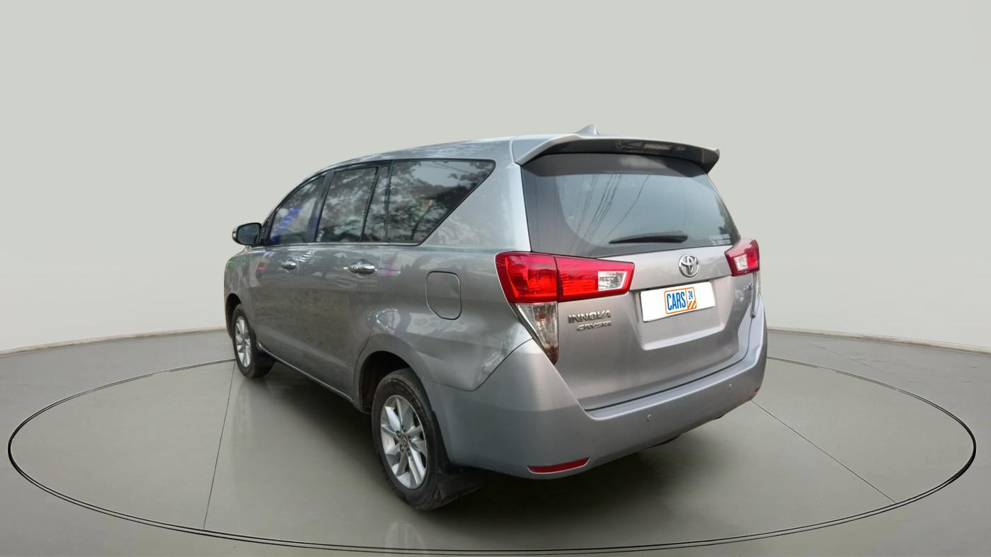 2017 Toyota Innova Crysta 2.4 ZX 7 STR, Diesel, Manual, 1,74,659 km, exterior