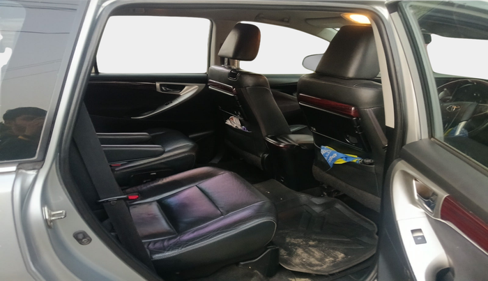 2017 Toyota Innova Crysta 2.4 ZX 7 STR, Diesel, Manual, 1,74,659 km, interior