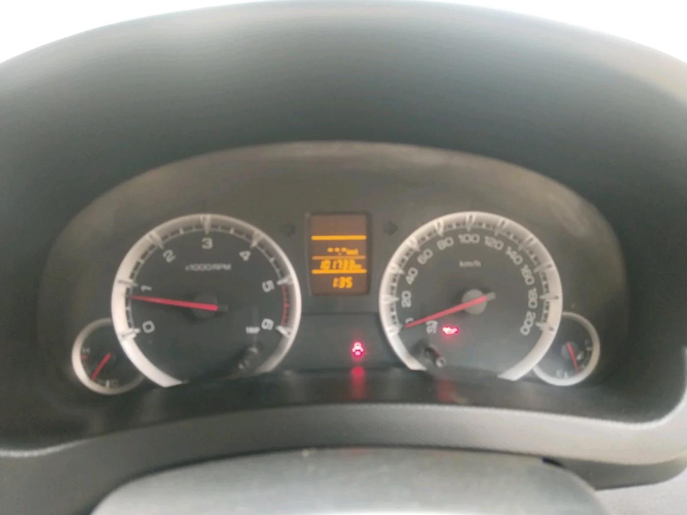 2013 Maruti Swift VDI, Diesel, Manual, 1,01,733 km, interior