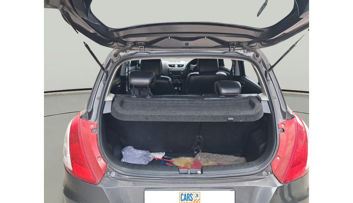 2016 Maruti Swift VXI O, Petrol, Manual, 91,966 km, exterior
