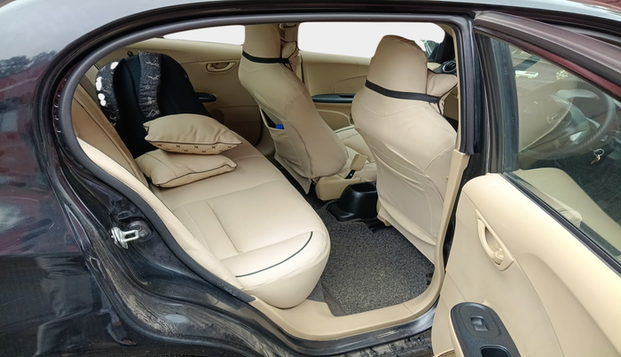2014 Honda Amaze 1.5L I-DTEC S, Diesel, Manual, 1,51,029 km, interior