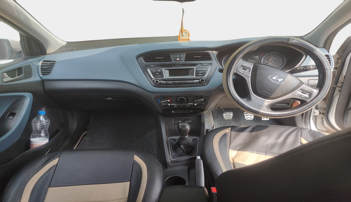 2016 Hyundai i20 Active 1.2 S, Petrol, Manual, 70,843 km, interior