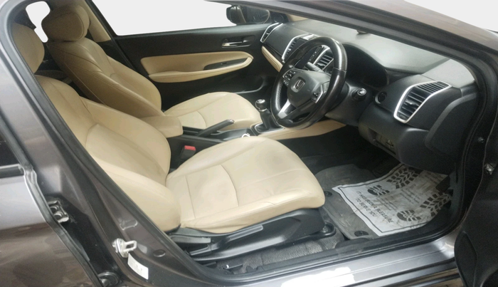 2022 Honda City 1.5L I-VTEC ZX, Petrol, Manual, 32,659 km, interior