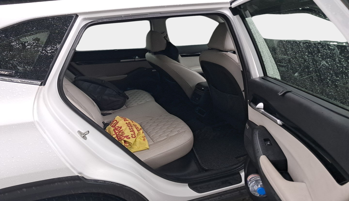 2020 KIA SELTOS HTX PLUS AT1.5 DIESEL, Diesel, Automatic, 1,24,910 km, interior
