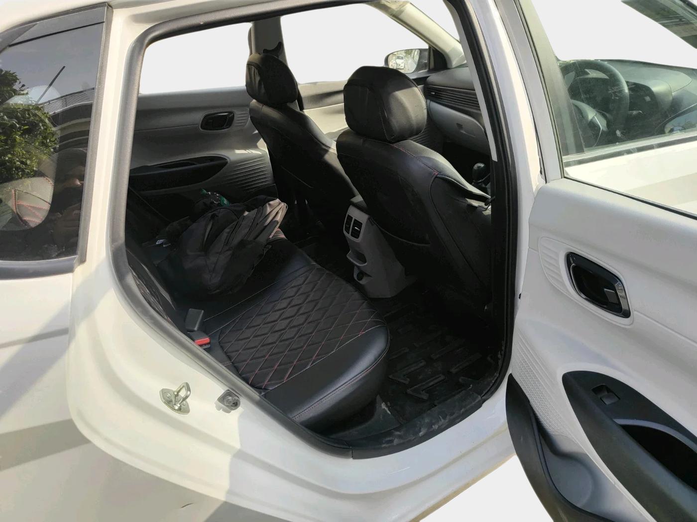 2024 Hyundai NEW I20 MAGNA 1.2 MT, Petrol, Manual, 7,632 km, interior