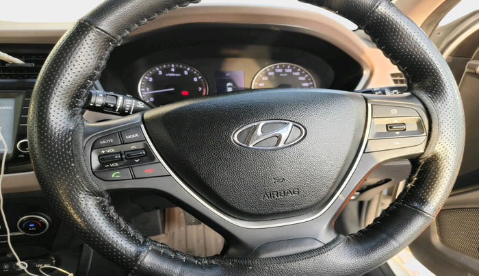 2017 Hyundai Elite i20 ASTA 1.2 (O), Petrol, Manual, 40,730 km, interior