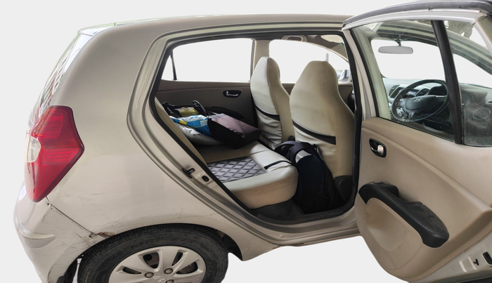 2011 Hyundai i10 MAGNA 1.1, Petrol, Manual, 96,067 km, interior