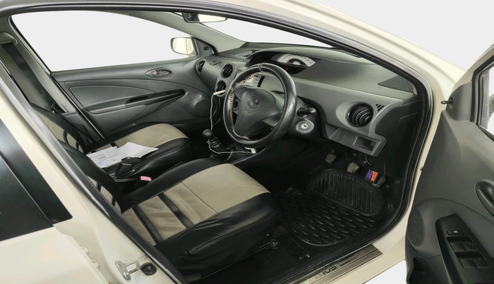 2012 Toyota Etios Liva GD, Diesel, Manual, 1,44,190 km, interior