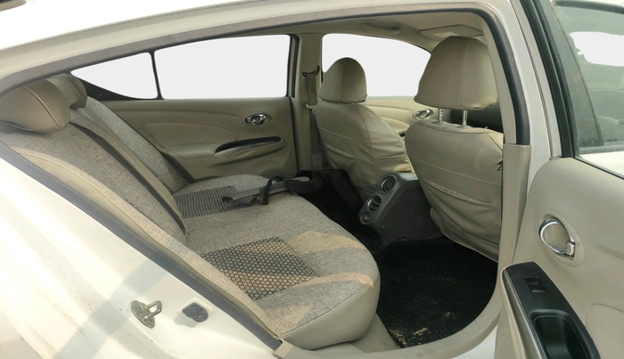 2013 Nissan Sunny XV DIESEL, Diesel, Manual, 1,56,023 km, interior