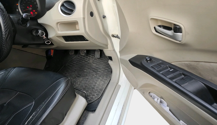 2017 Maruti Celerio ZXI, Petrol, Manual, 2,10,918 km, interior