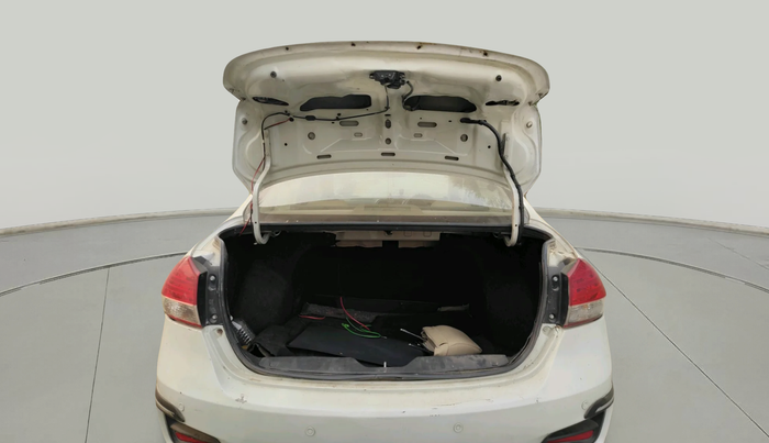 2015 Maruti Ciaz VDI, Diesel, Manual, 1,11,226 km, exterior