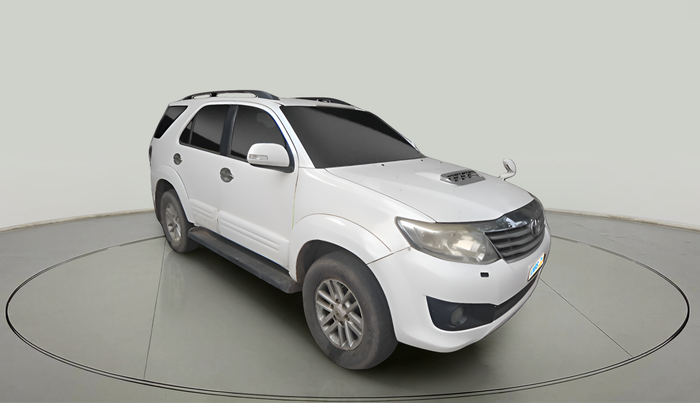2012 Toyota Fortuner 3.0 4X4 MT, Diesel, Manual, 1,62,316 km, exterior