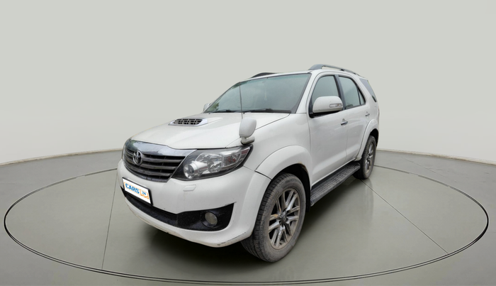 2012 Toyota Fortuner 3.0 4X4 MT, Diesel, Manual, 1,62,316 km, exterior