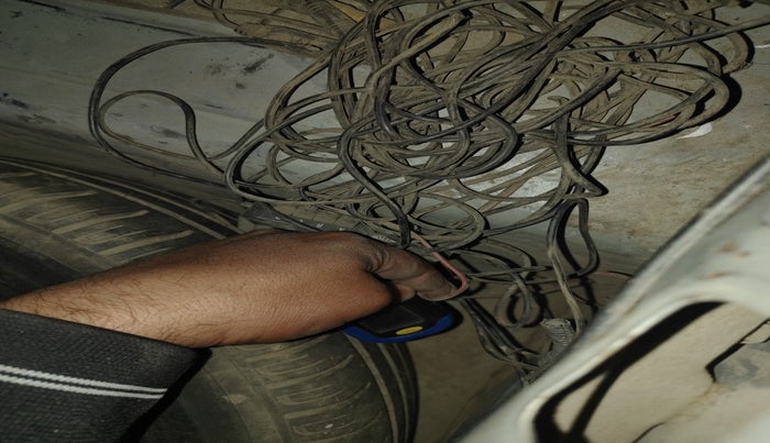 2011 Toyota Etios Liva GD, Diesel, Manual, 2,03,566 km, tyre