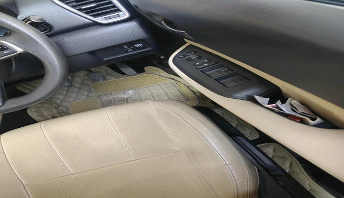 2020 Honda City 1.5L I-VTEC V MT 5TH GEN, Petrol, Manual, 83,093 km, interior