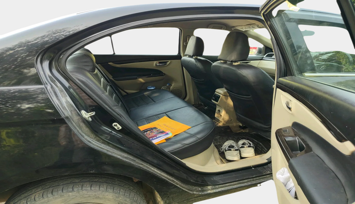 2016 Maruti Ciaz VDI+ SHVS, Diesel, Manual, 1,30,920 km, interior