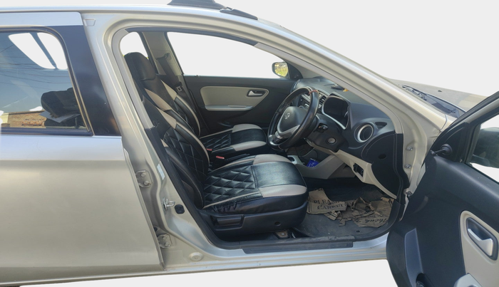 2014 Maruti Alto K10 VXI, Petrol, Manual, 79,320 km, interior