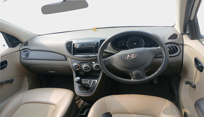 2013 Hyundai i10 ERA 1.1, Petrol, Manual, 69,194 km, interior