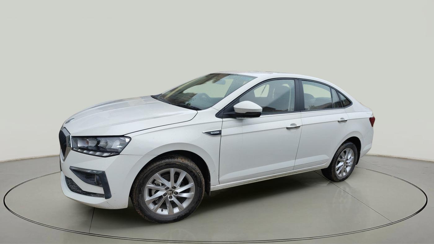 2024 Skoda SLAVIA AMBITION 1.0L TSI MT, Petrol, Manual, 17,519 km, exterior