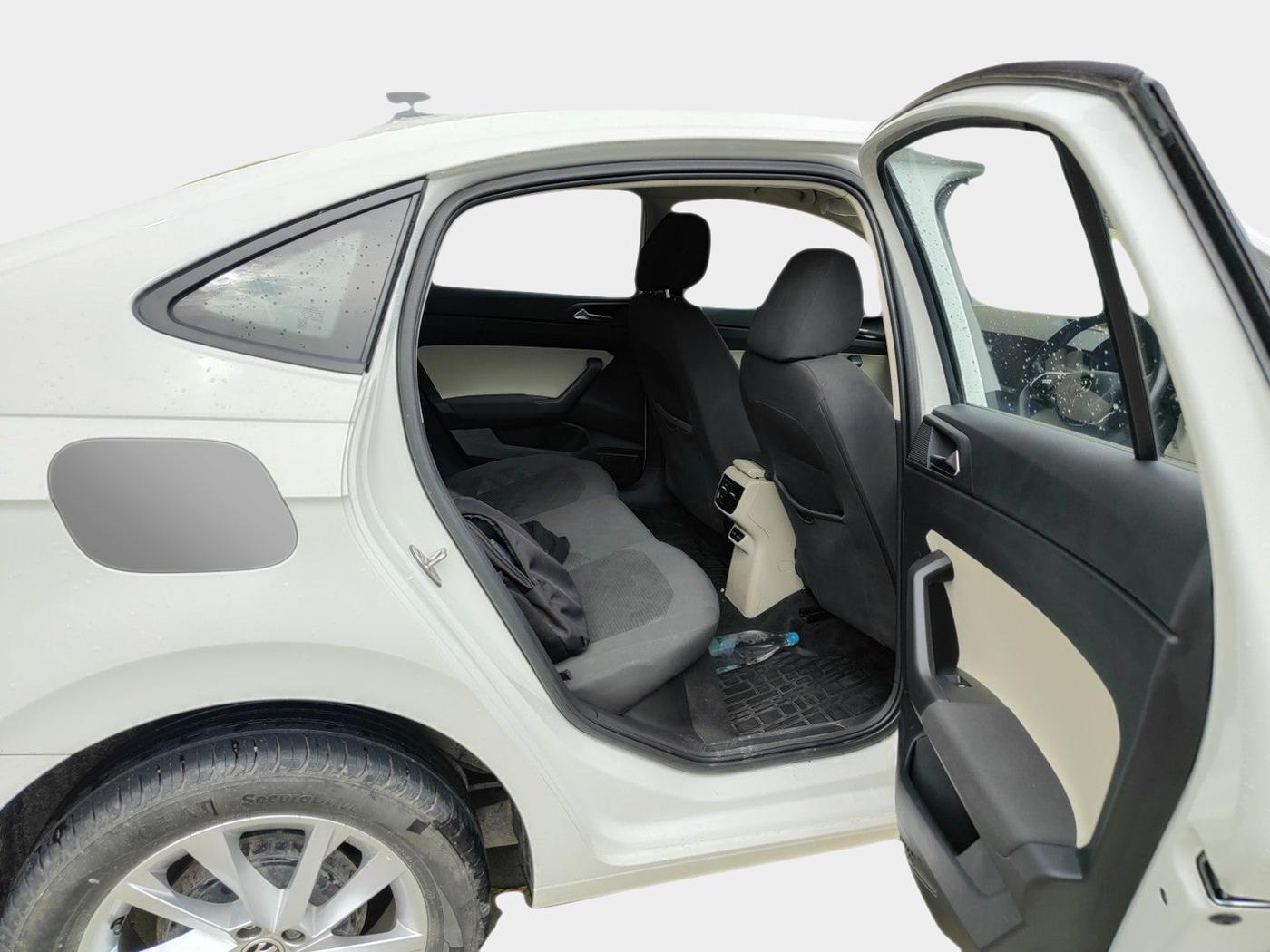 2024 Skoda SLAVIA AMBITION 1.0L TSI MT, Petrol, Manual, 17,519 km, interior
