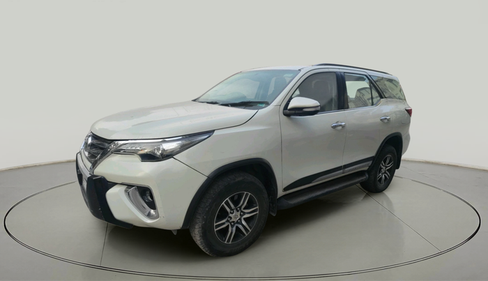 2017 Toyota Fortuner 2.8 4X2 AT, Diesel, Automatic, 95,220 km, exterior